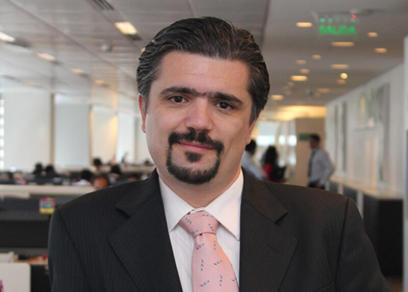 Nicolás Corrado 1 Cyber iCON