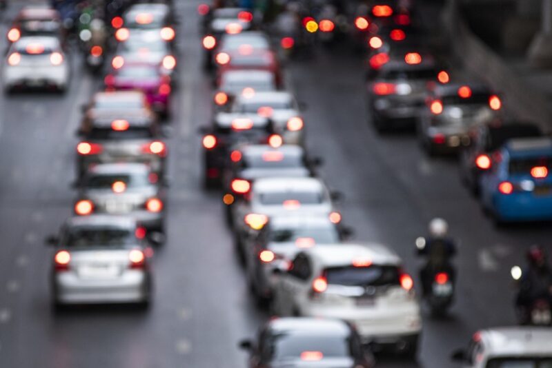 Busy crowded traffic jam on the road videovigilancia