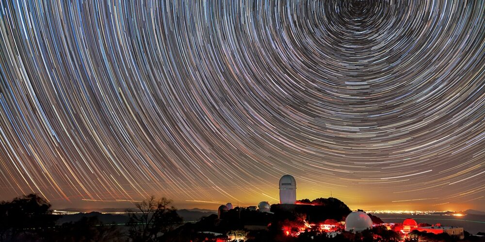 A Colorful Night energía oscura