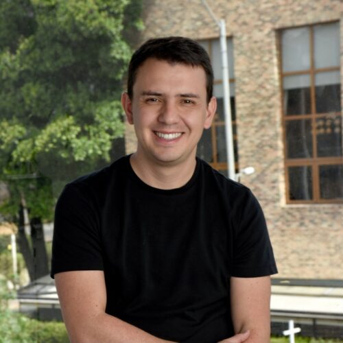 Daniel Villa, Double V Partrtner