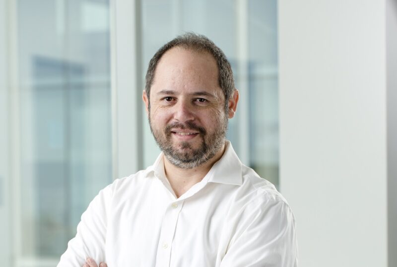 Nicolás Deino, Director Ejecutivo para la Industria Financiera de Accenture Chile