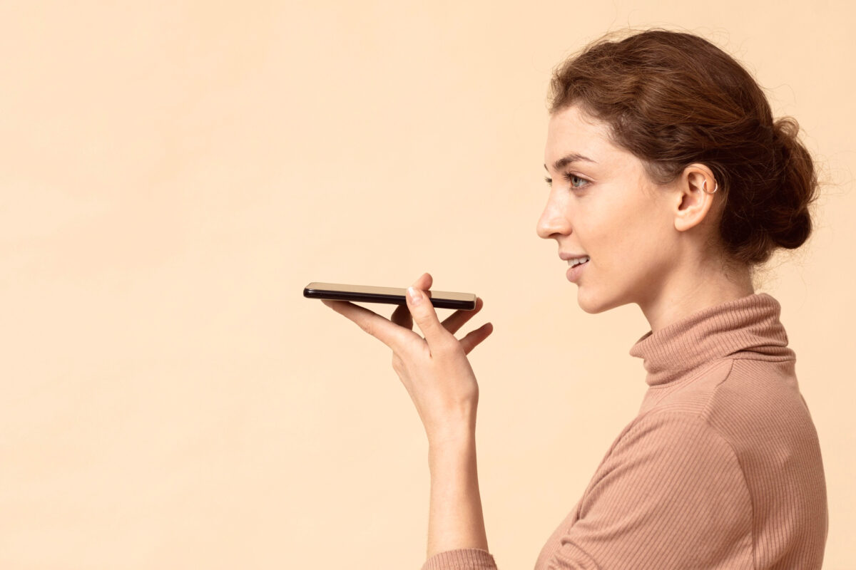 IA de voz en atención al cliente